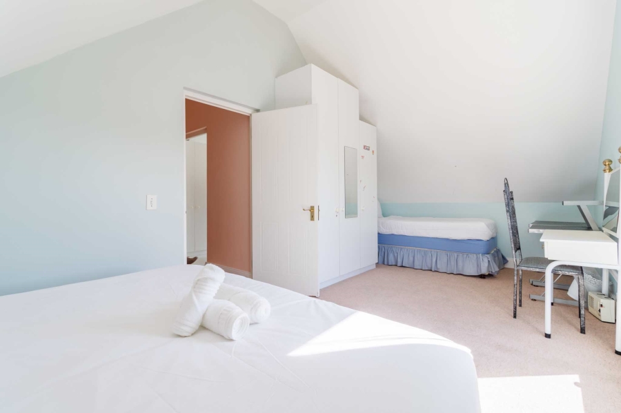 To Let 3 Bedroom Property for Rent in Hout Bay Western Cape